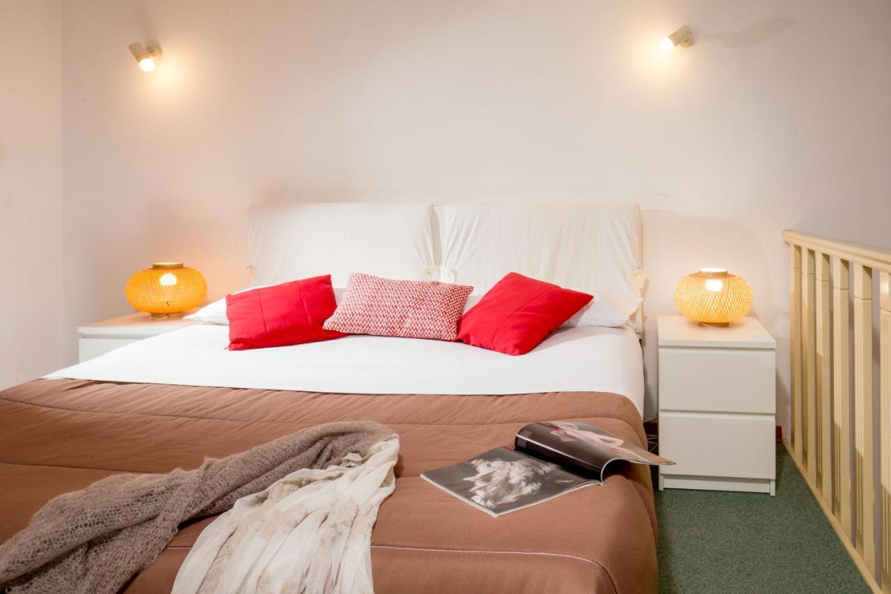 Navona White Apartment ローマ エクステリア 写真